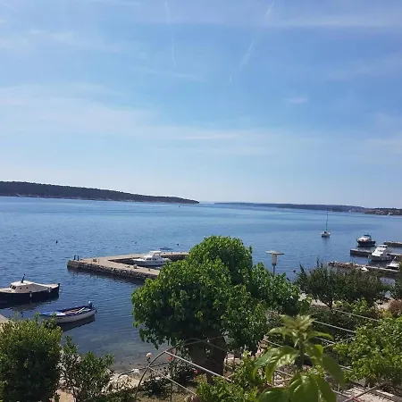 別荘 Seaside House Barbat, Rab - 16712 Barbat na Rabu